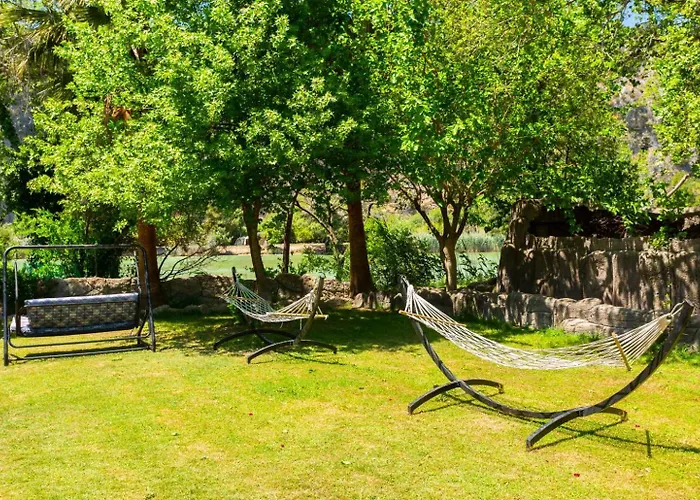 Emel Paradise Hébergement de vacances