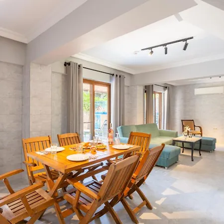 Holiday home Emel Paradise