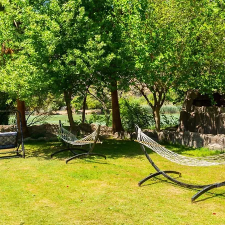 Emel Paradise Holiday home