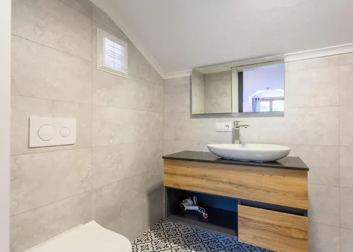 Emel Paradise بيت للعطل *